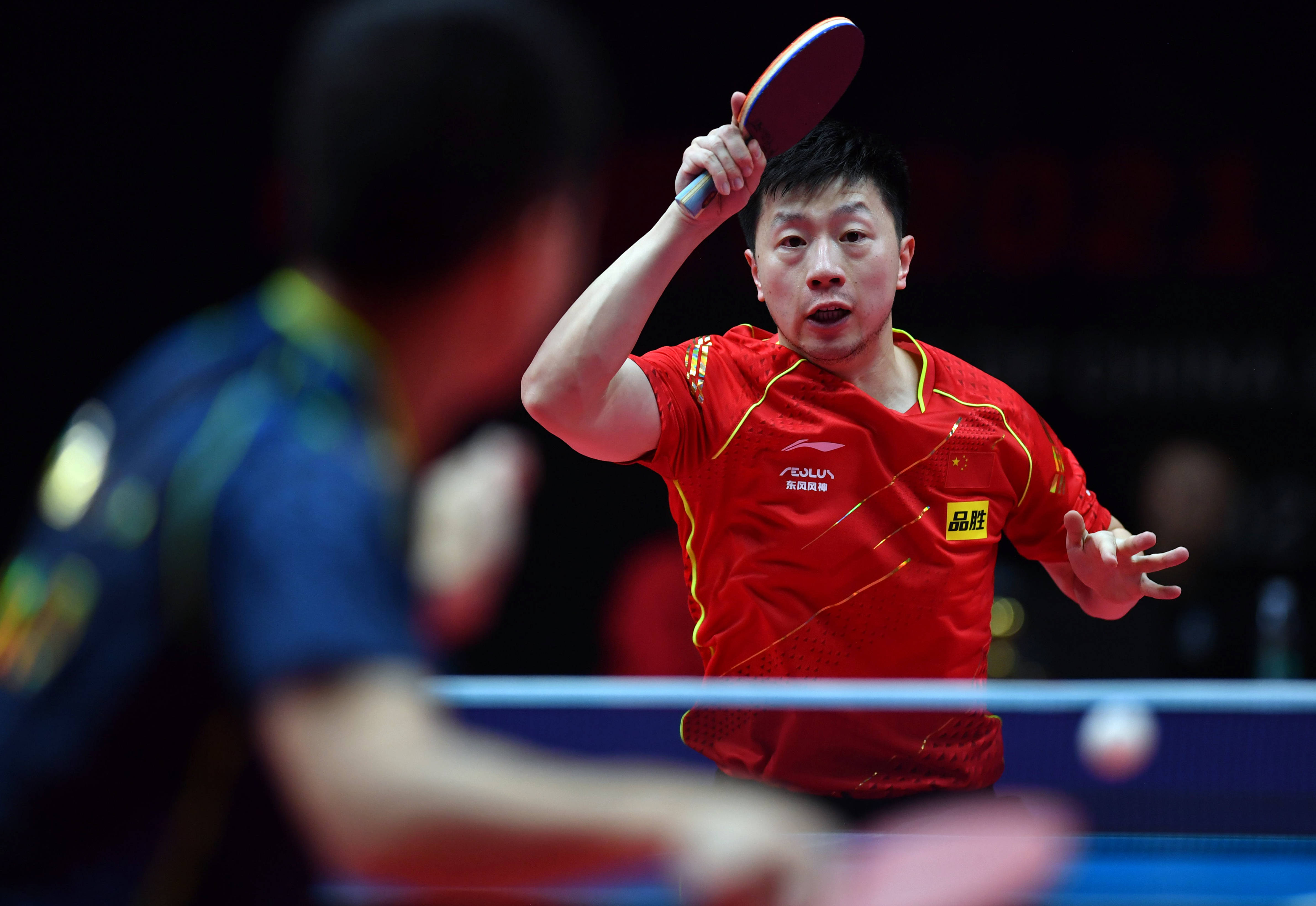 球迷只需静 球迷只需静