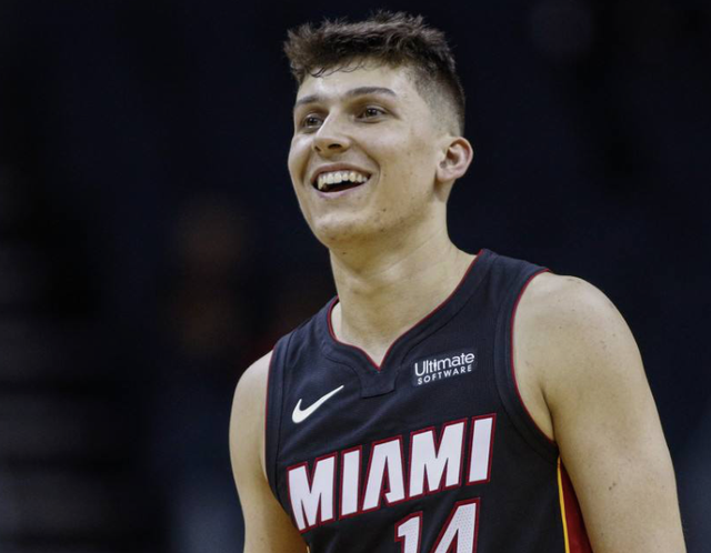 据某食品公 据某食品公